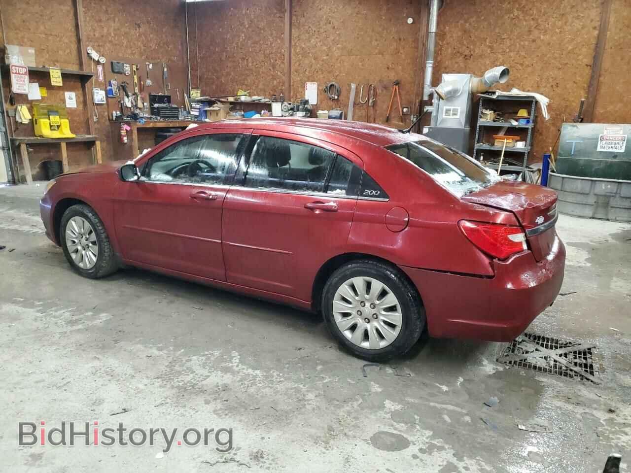 2011 CHRYSLER 200 - VIN: 1C3BC4FB3BN558077 - Фото 2