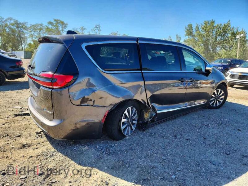 2023 Chrysler PACIFICA (VIN 2C4RC1S76PR554559) — фото 3 из 13