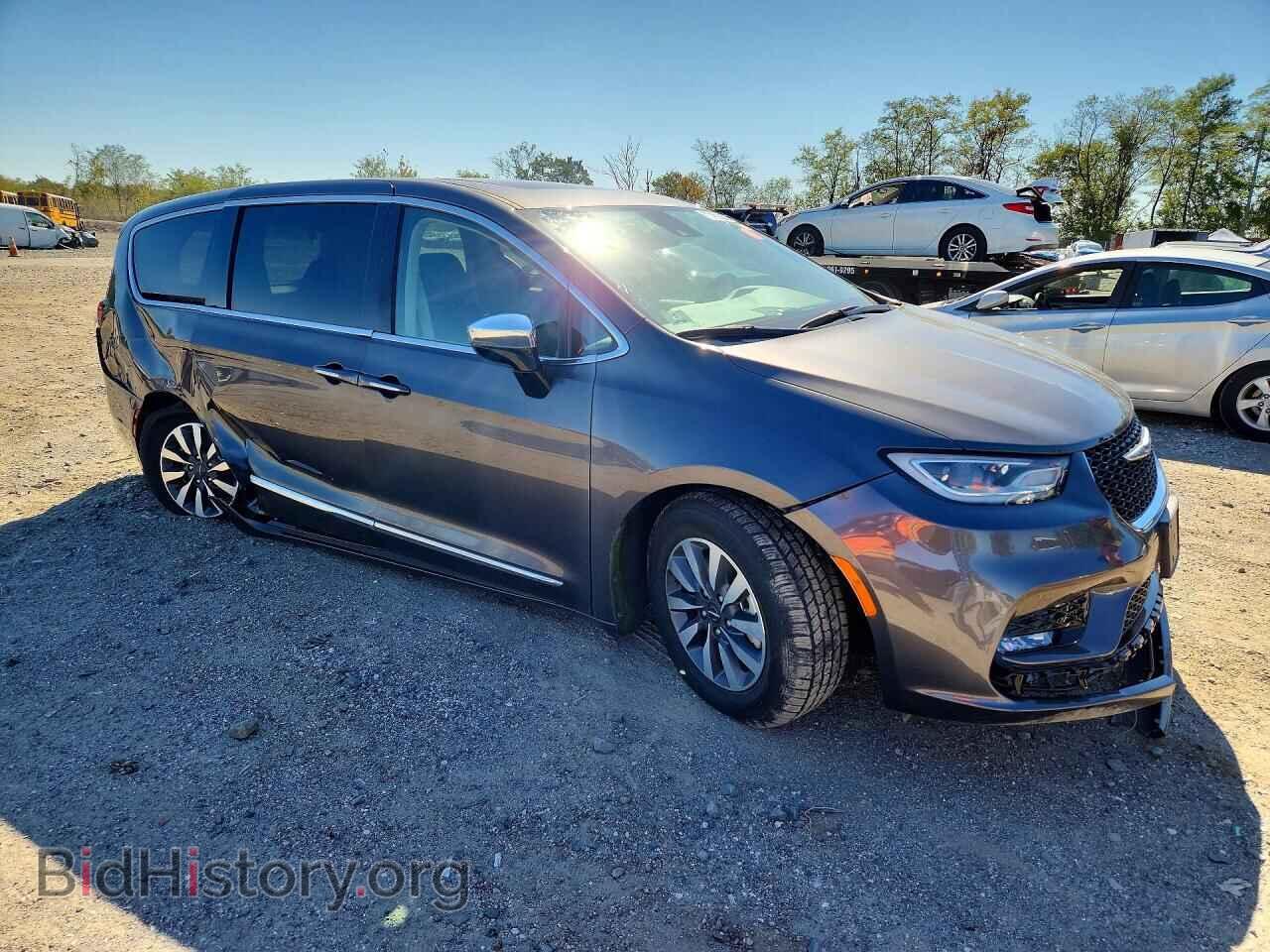2023 CHRYSLER PACIFICA - VIN: 2C4RC1S76PR554559 - Photo 4