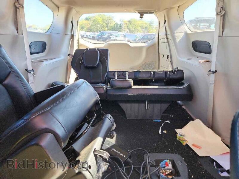 2023 Chrysler PACIFICA (VIN 2C4RC1S76PR554559) — фото 10 из 13