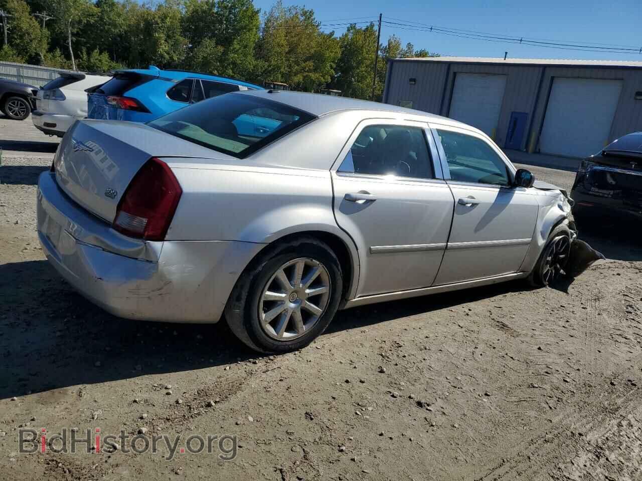 2007 CHRYSLER 300 - VIN: 2C3KA53G77H683062 - Фото 3