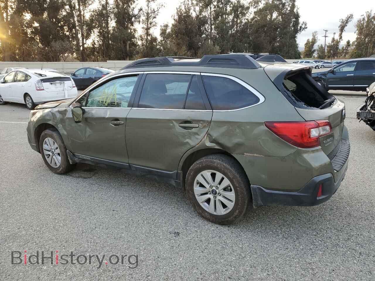 2018 SUBARU OUTBACK - VIN: 4S4BSAHC8J3217315 - Фото 2