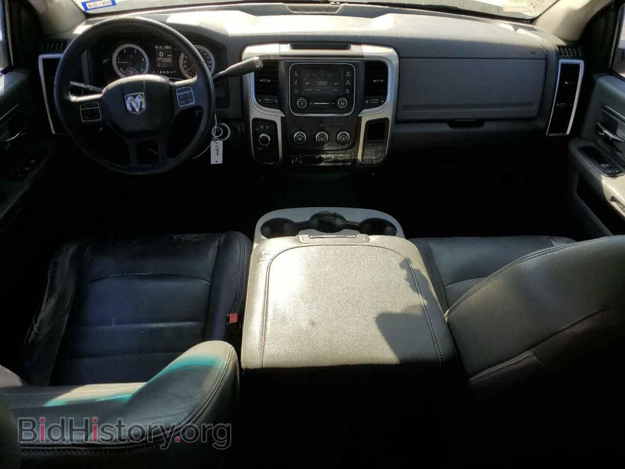 2014 RAM All Models - VIN: 3C6UR5DL2EG230996 - Photo 8