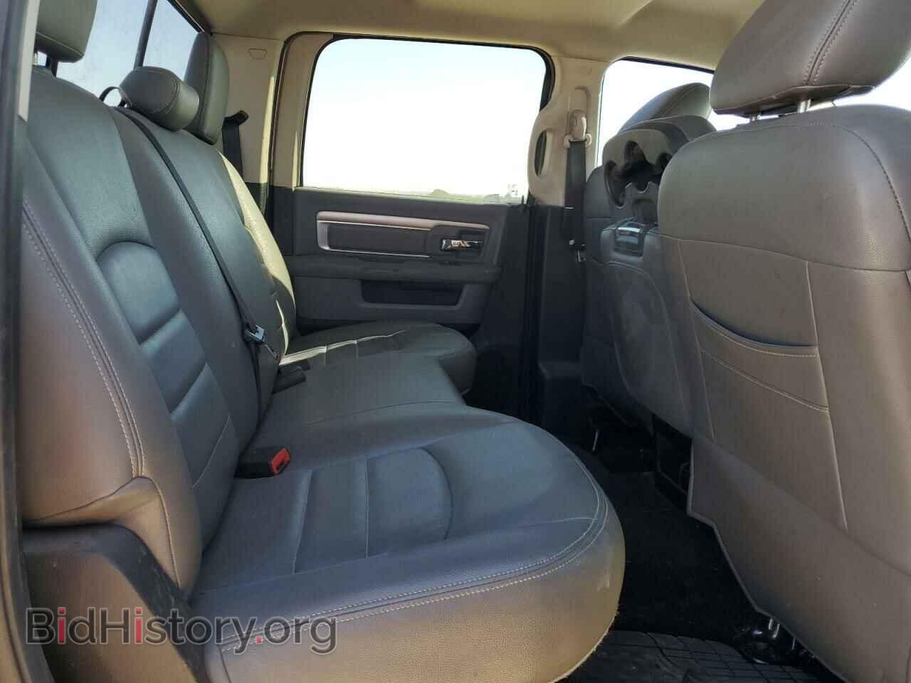 2014 RAM All Models - VIN: 3C6UR5DL2EG230996 - Photo 10
