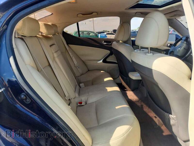 2010 Lexus IS (VIN JTHBF5C26A5112614) — фото 10 из 12