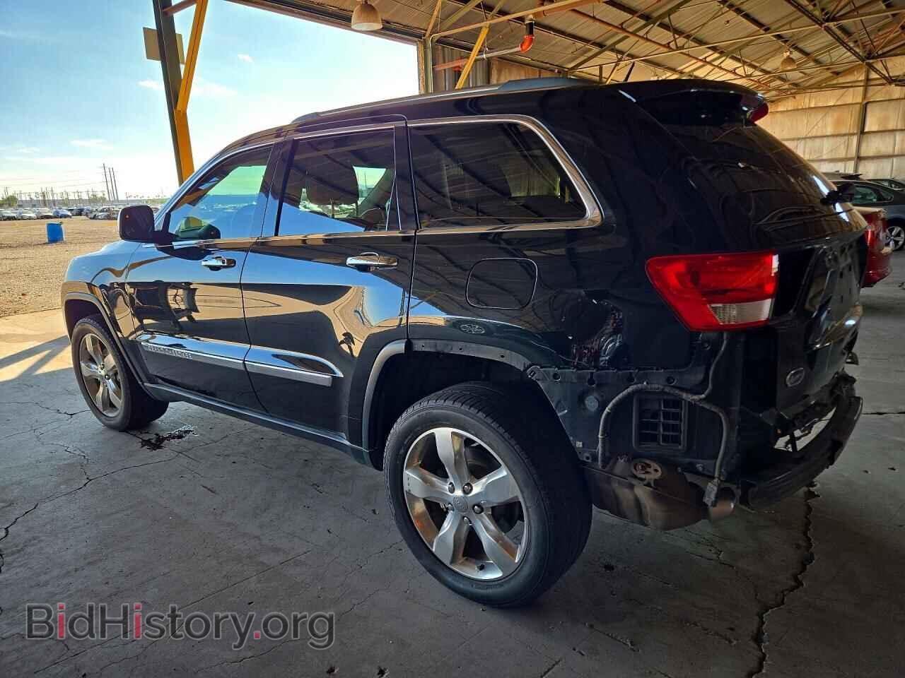 2013 Jeep CHEROKEE (VIN 1C4RJECT8DC556519) — фото 2 из 14