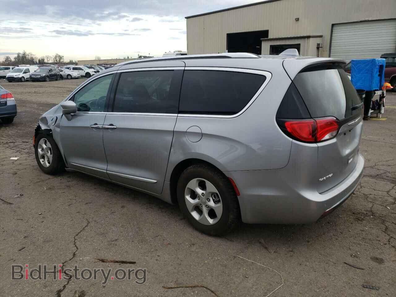 2018 CHRYSLER PACIFICA - VIN: 2C4RC1L78JR189193 - Фото 2