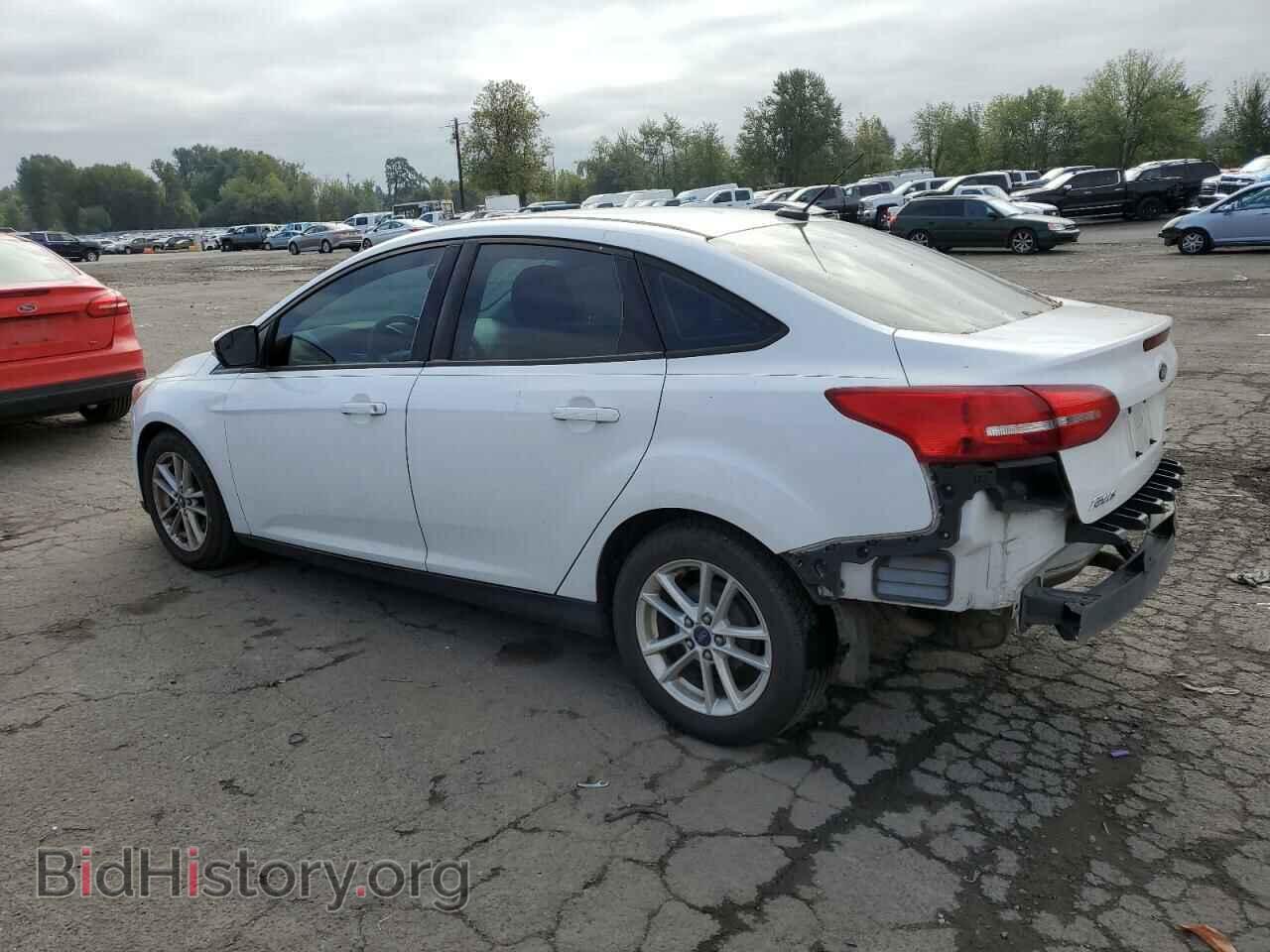 2015 FORD FOCUS - VIN: 1FADP3F23FL233570 - Фото 2