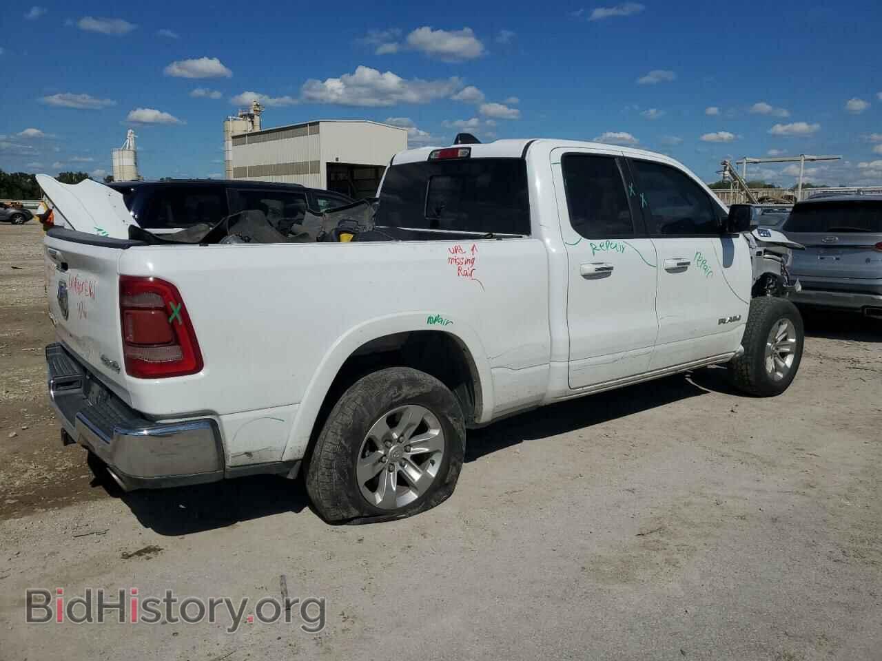 2020 RAM 1500 - VIN: 1C6SRFDT2LN254099 - Фото 3