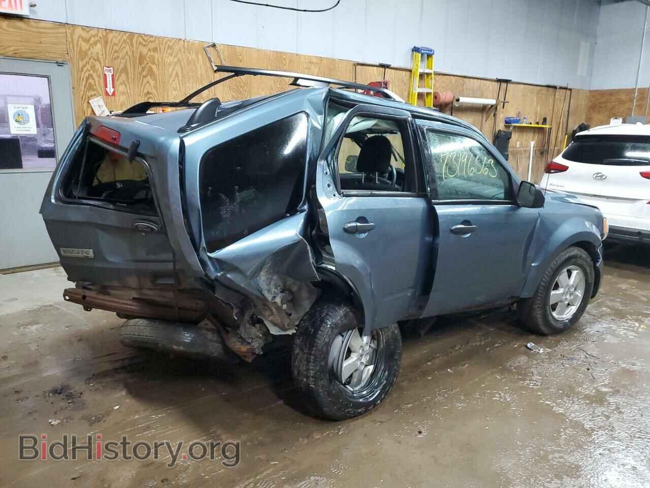 2011 FORD ESCAPE - VIN: 1FMCU9DG6BKA84423 - Фото 3