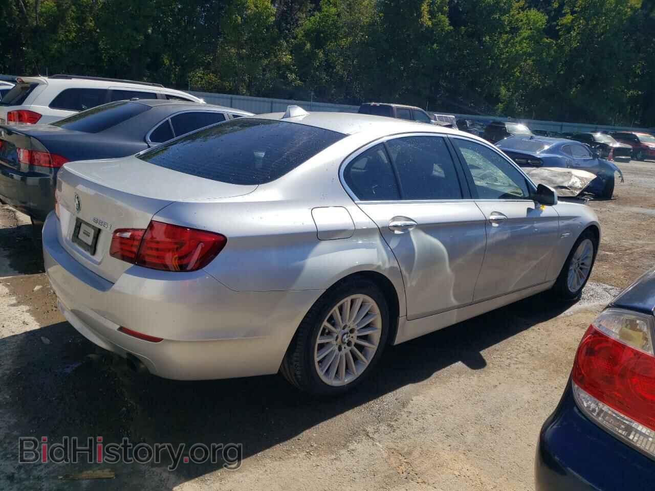 2011 BMW 5 SERIES - VIN: WBAFR7C58BC603485 - Фото 3