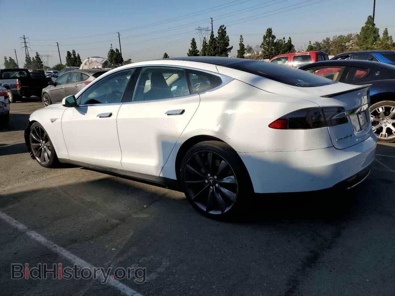 2013 TESLA MODEL S - VIN: 5YJSA1CP2DFP13994 - Фото 2