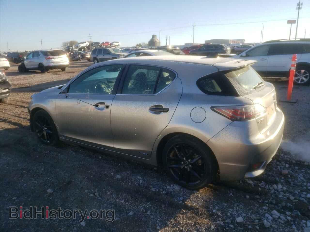 2016 LEXUS CT 200 - VIN: JTHKD5BH6G2267766 - Фото 2