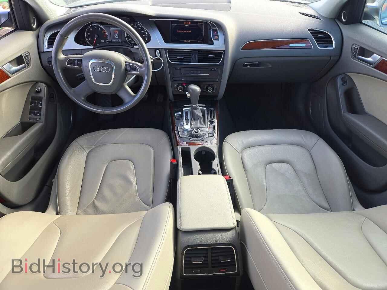 2011 Audi A4 (VIN WAUFFAFL9BA095877) — photo 8 of 12