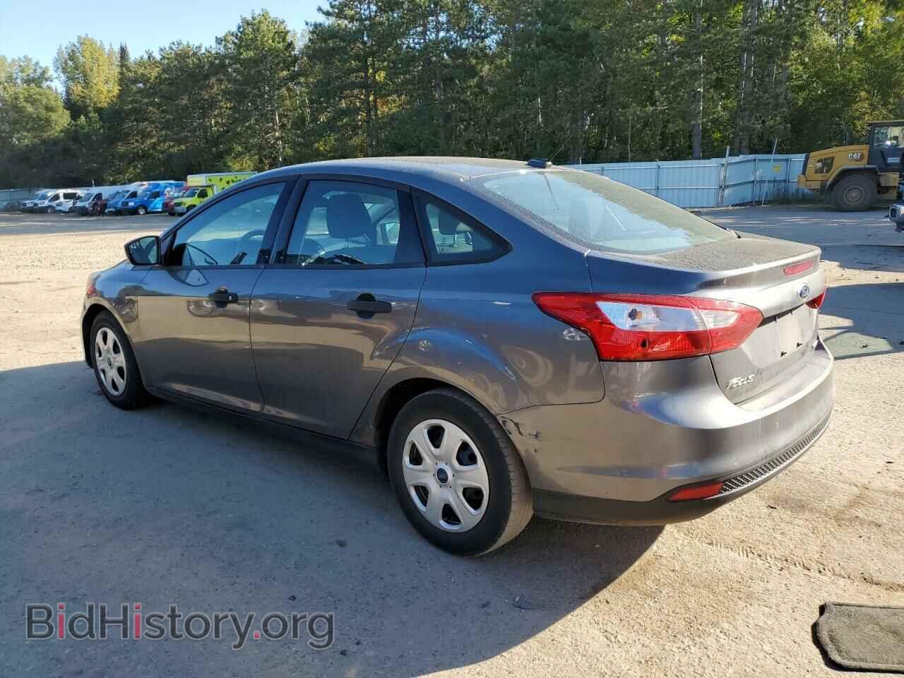 2013 FORD FOCUS - VIN: 1FADP3E24DL334812 - Photo 2