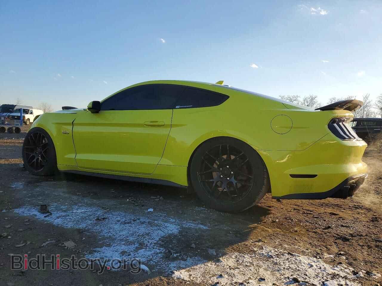 2021 FORD MUSTANG - VIN: 1FA6P8CF9M5111052 - Фото 2