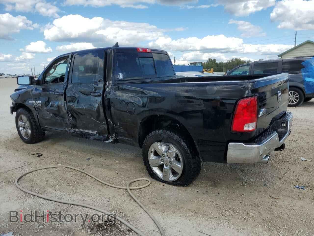 2019 RAM 1500 - VIN: 1C6RR6TT7KS694481 - Фото 2