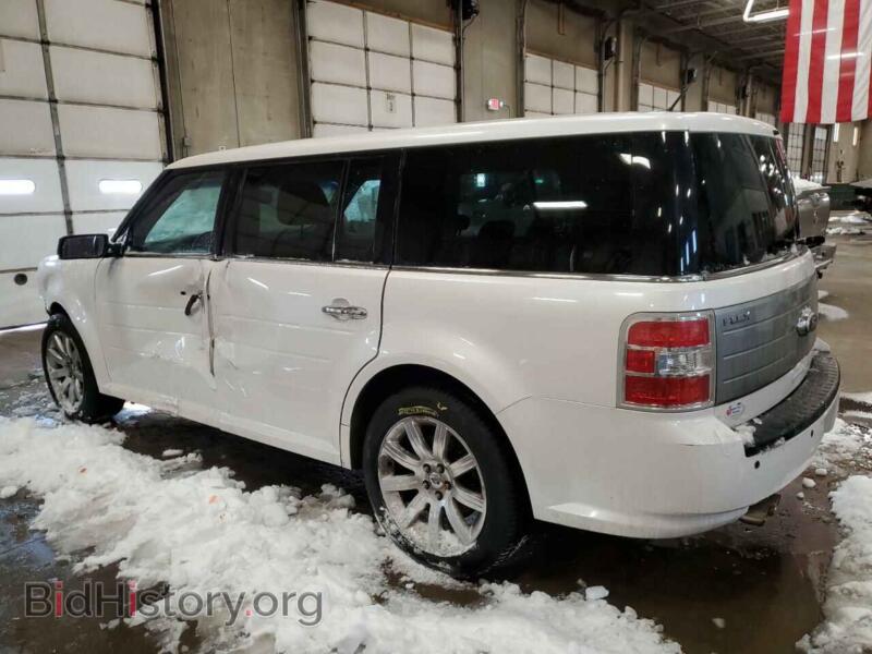 2011 Ford FLEX (VIN 2FMGK5DC5BBD09003) — фото 2 из 13