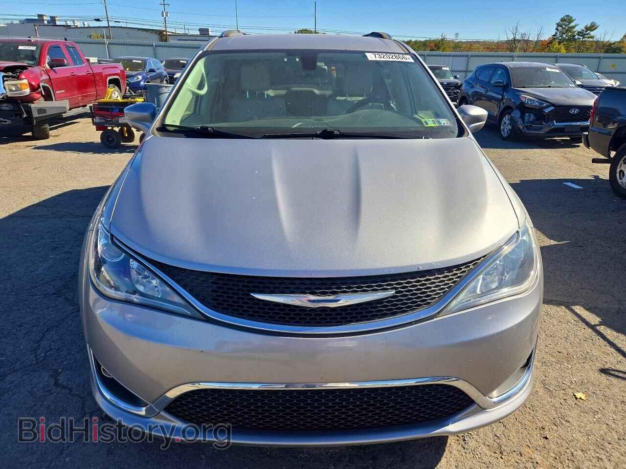 2018 Chrysler PACIFICA (VIN 2C4RC1BG8JR212330) — фото 5 из 13