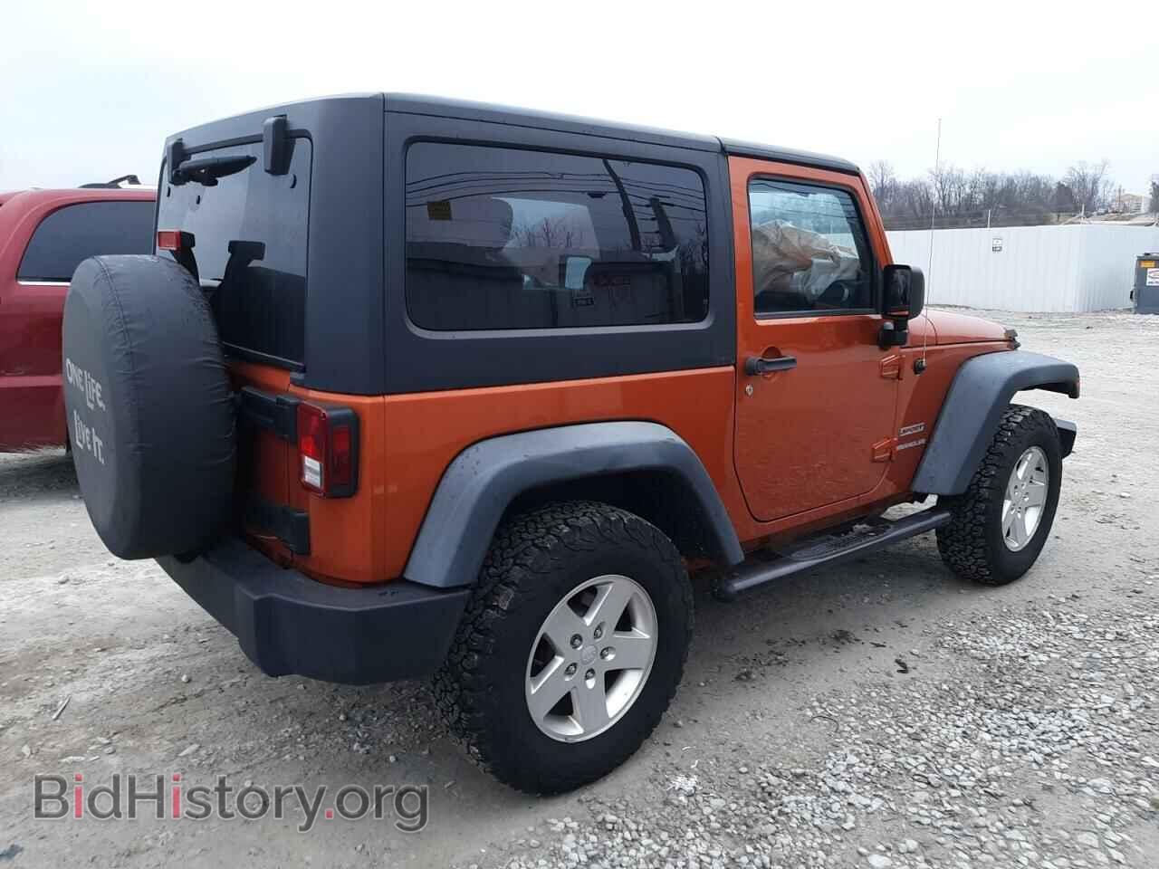 2011 JEEP WRANGLER - VIN: 1J4AA2D12BL597714 - Фото 3