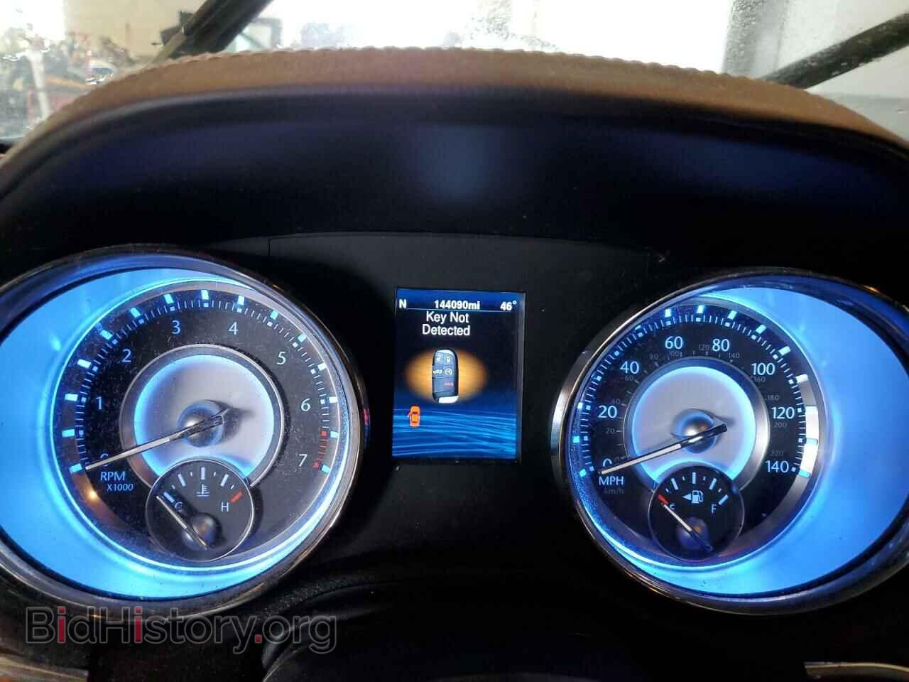 2013 CHRYSLER 300 - VIN: 2C3CCADG2DH621750 - Фото 9