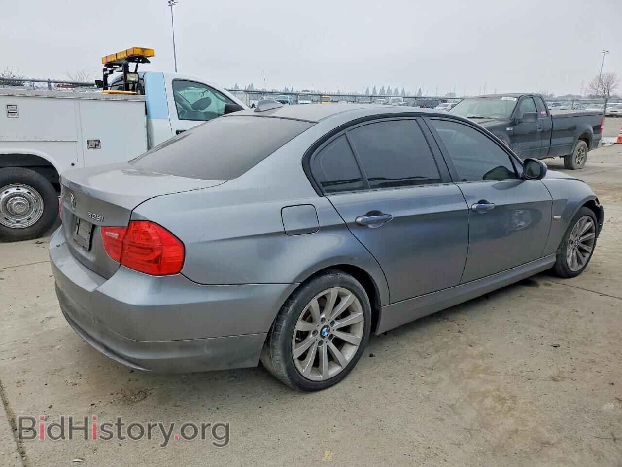 2011 BMW 3 SERIES - VIN: WBAPH7C53BE460103 - Фото 3