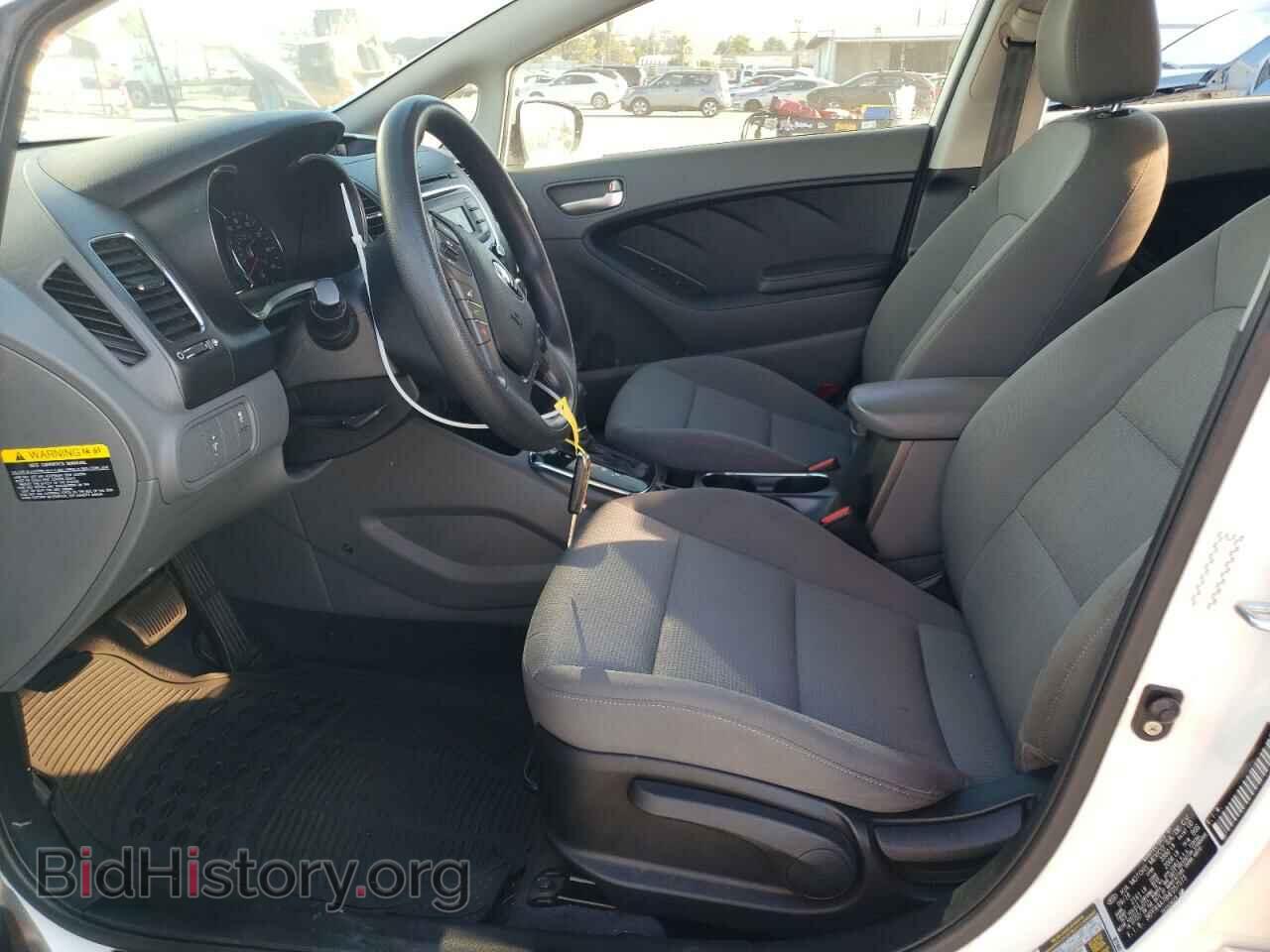 2017 KIA FORTE - VIN: 3KPFK4A78HE057573 - Photo 7