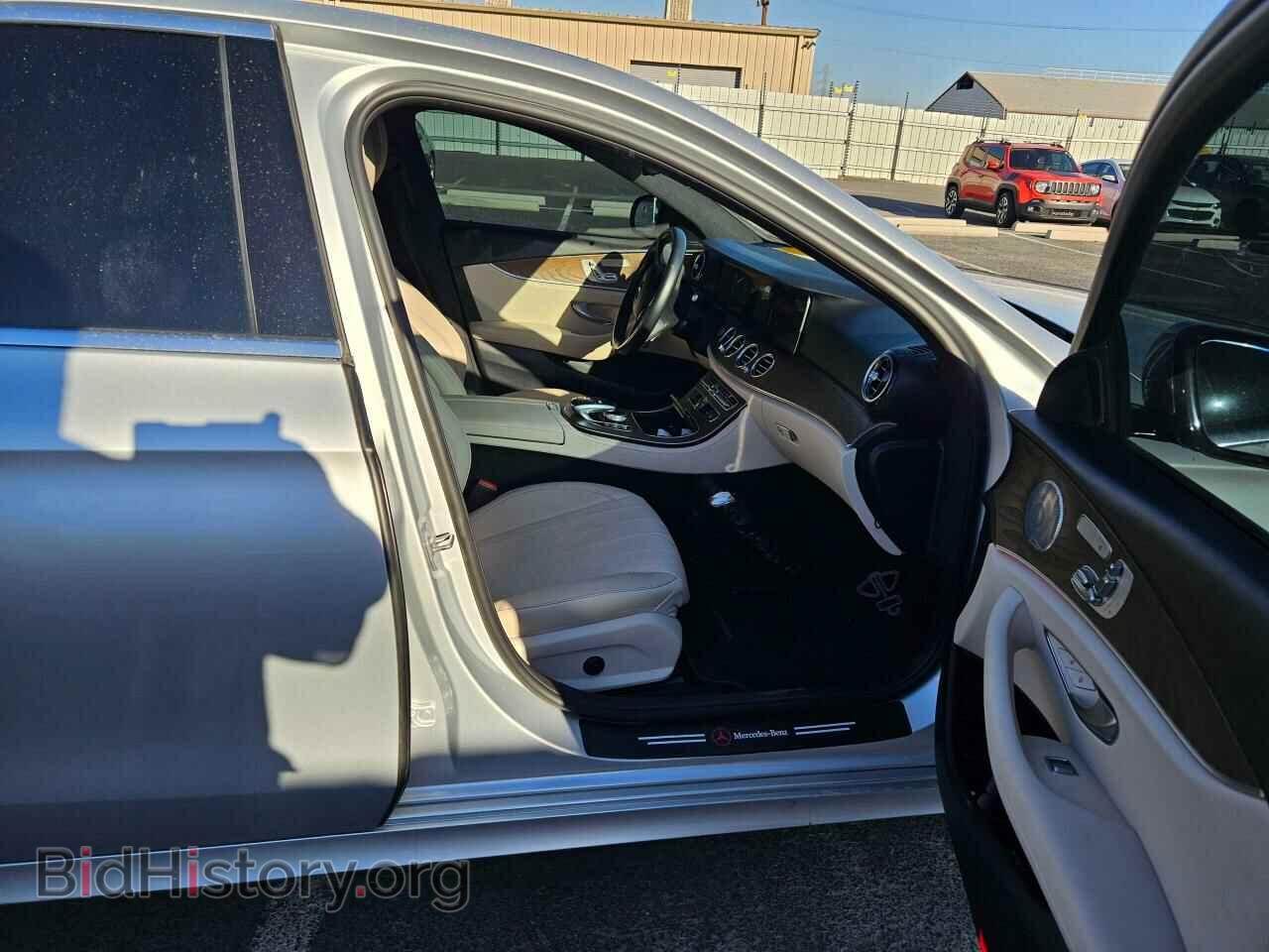2018 MERCEDES-BENZ E-CLASS - VIN: WDDZF4JB2JA341088 - Фото 5