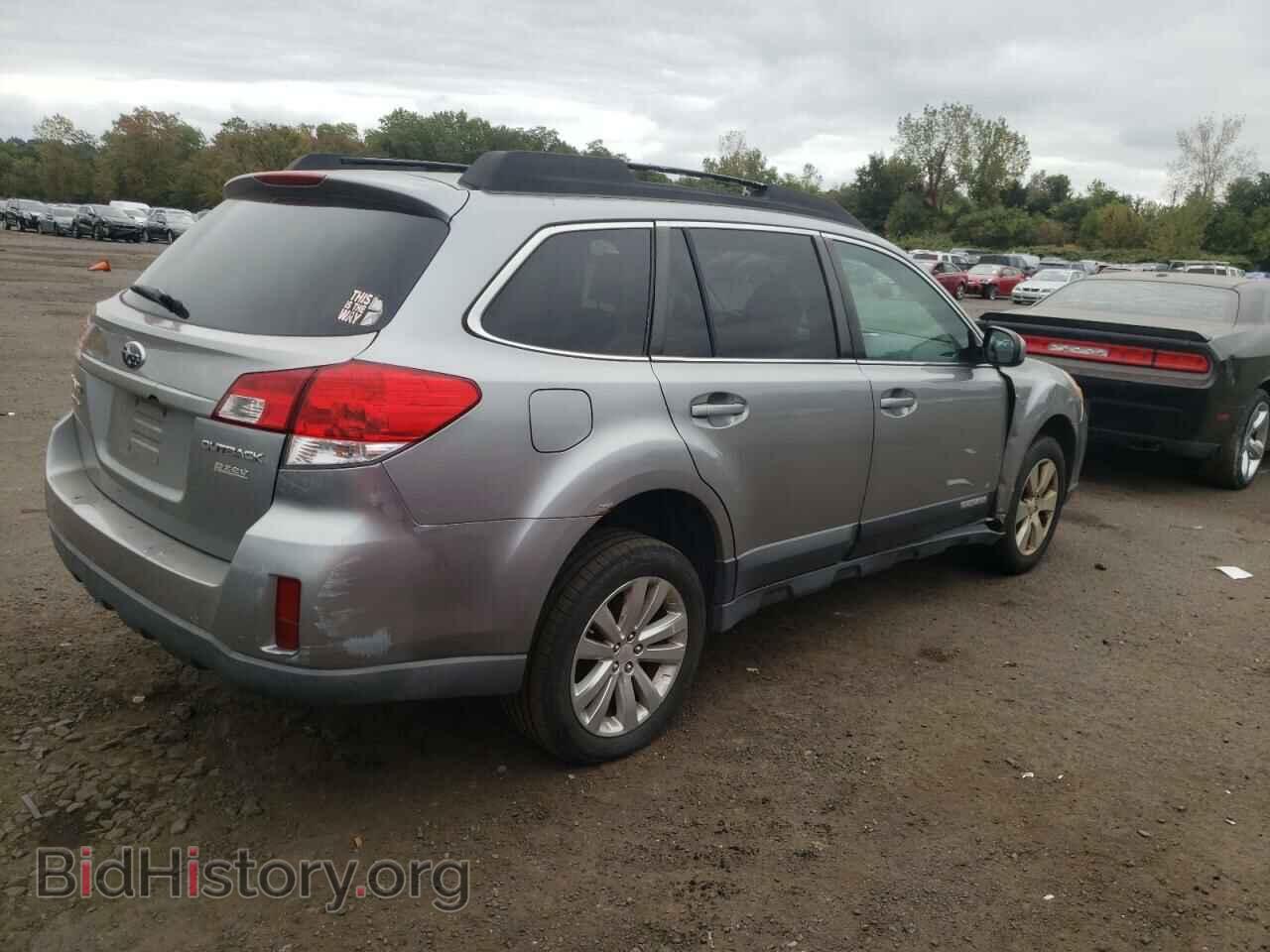 2011 SUBARU OUTBACK - VIN: 4S4BRBCC6B3332697 - Фото 3