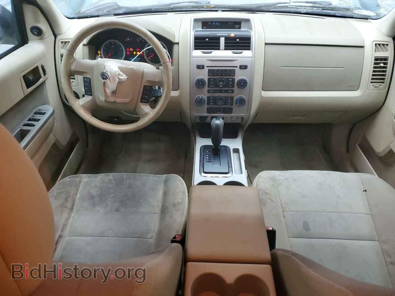 2011 FORD ESCAPE - VIN: 1FMCU0D79BKC15825 - Фото 8