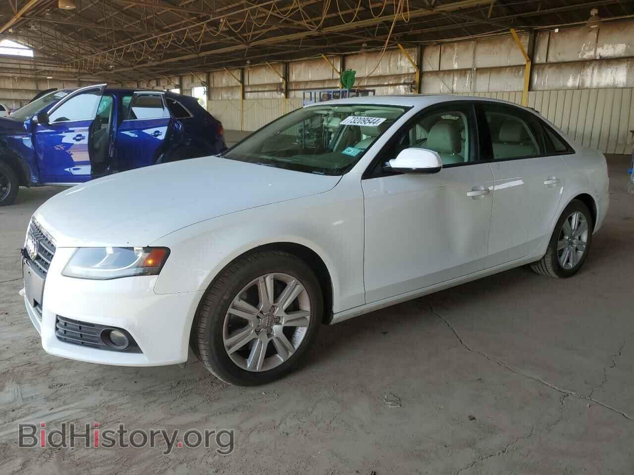 Фотография WAUBFAFL5BA110213 - AUDI A4 2011
