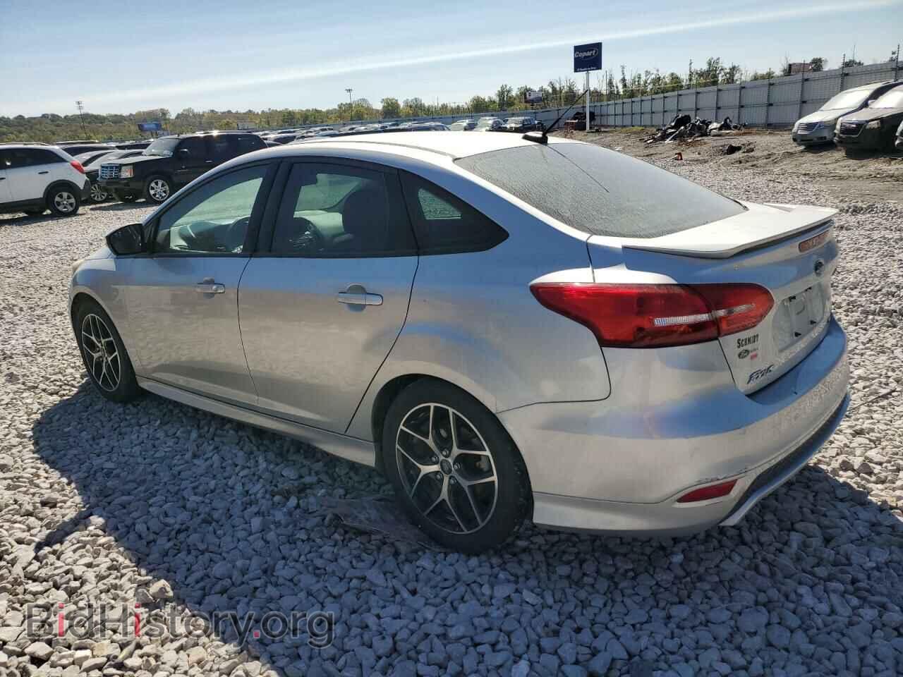2015 FORD FOCUS - VIN: 1FADP3F2XFL220962 - Photo 2