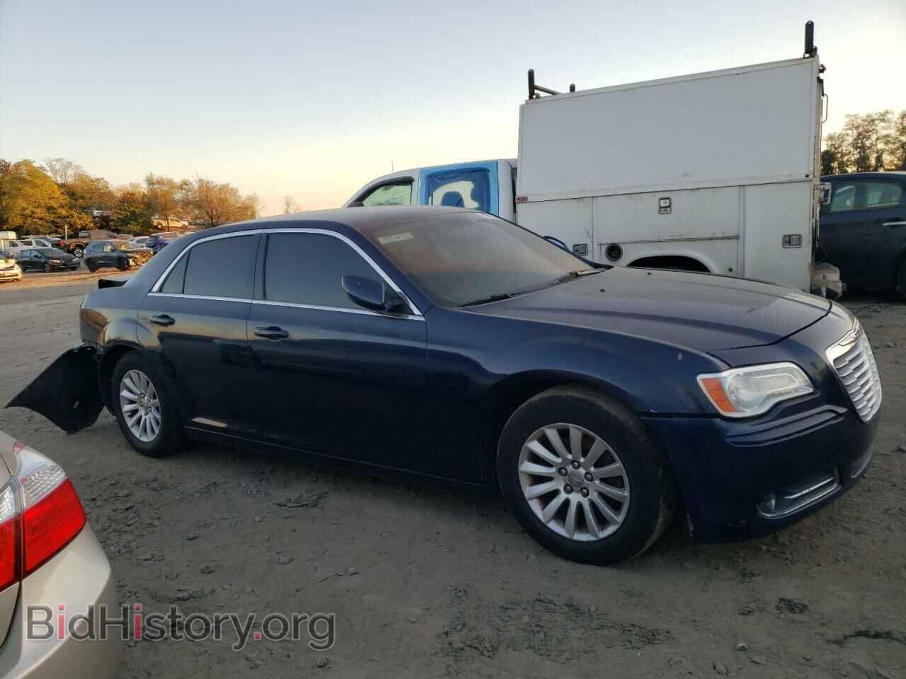 2013 CHRYSLER 300 - VIN: 2C3CCAAG7DH630660 - Фото 4