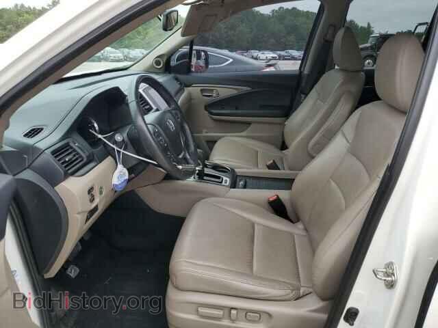 2017 Honda RIDGELINE (VIN 5FPYK2F67HB010713) — фото 7 из 12