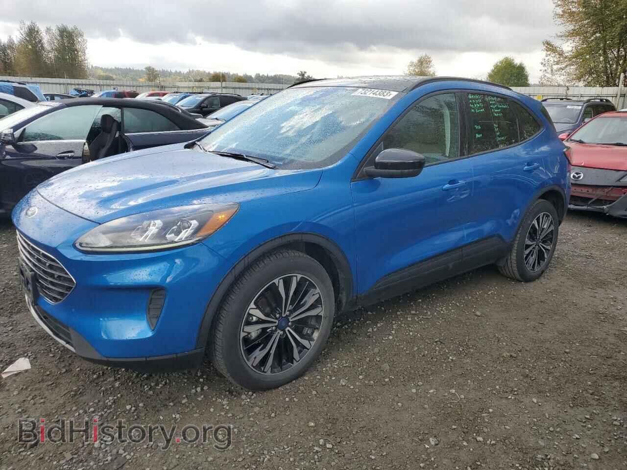 Photo 1FMCU9BZ6MUB17660 - FORD ESCAPE 2021