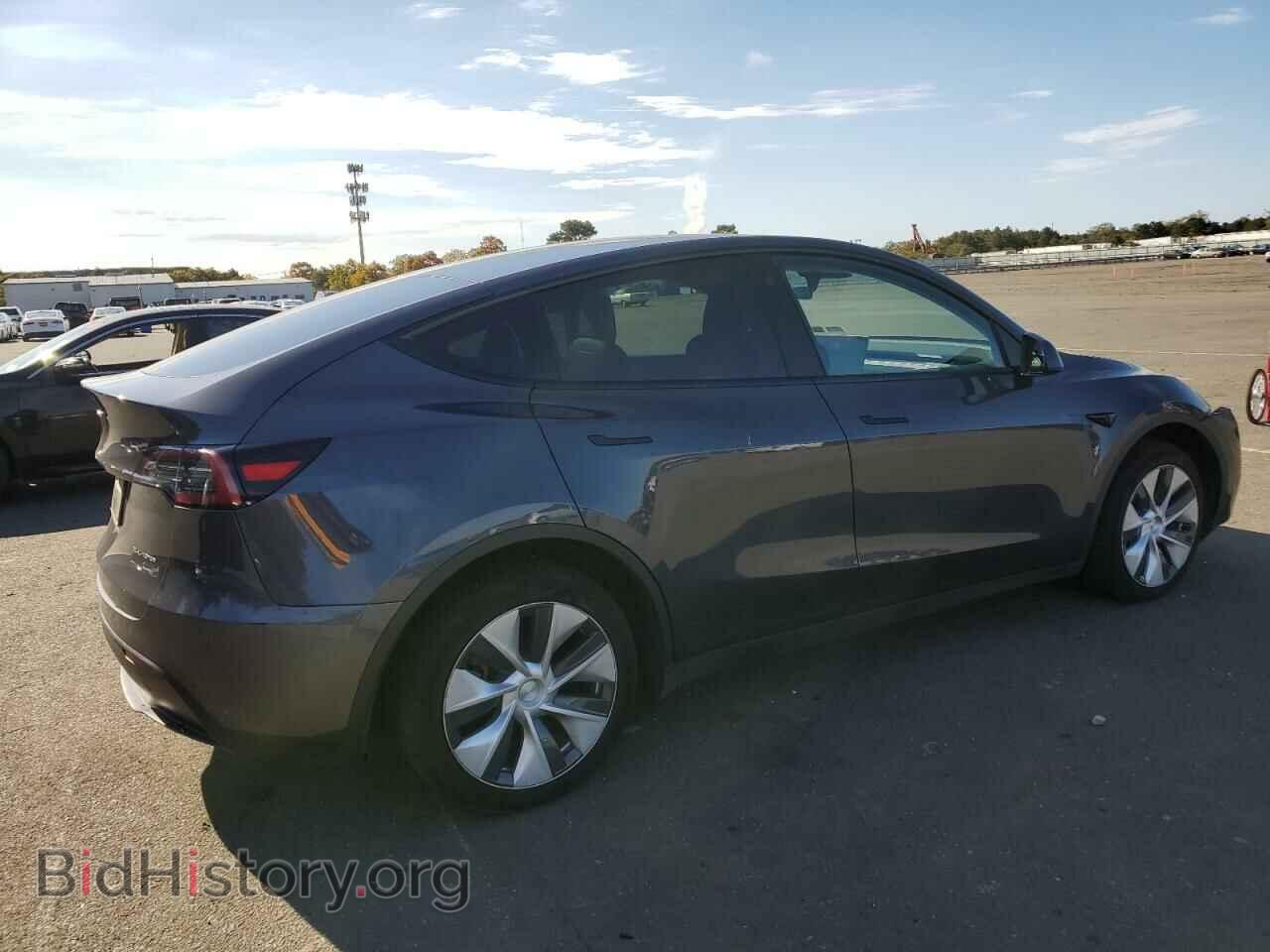 2022 TESLA MODEL Y - VIN: 7SAYGDEE3NF356366 - Фото 3