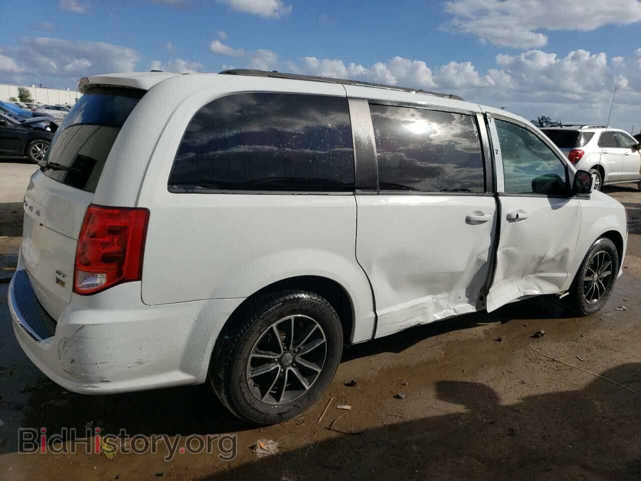2018 DODGE CARAVAN - VIN: 2C4RDGEGXJR146956 - Фото 3