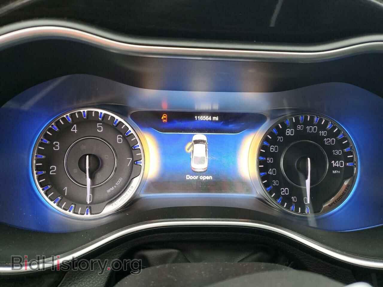 2016 CHRYSLER 200 - VIN: 1C3CCCCG1GN174501 - Фото 9