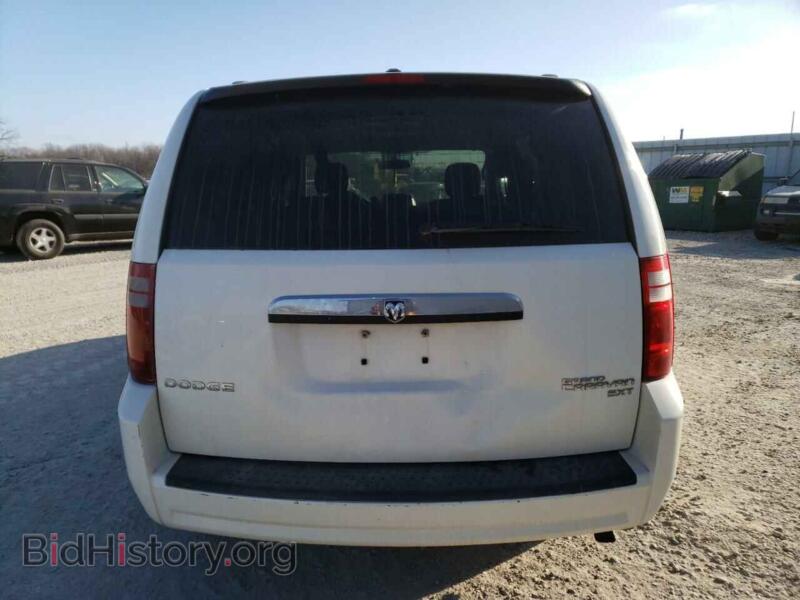 2010 Dodge CARAVAN (VIN 2D4RN5D13AR247726) — фото 6 из 13