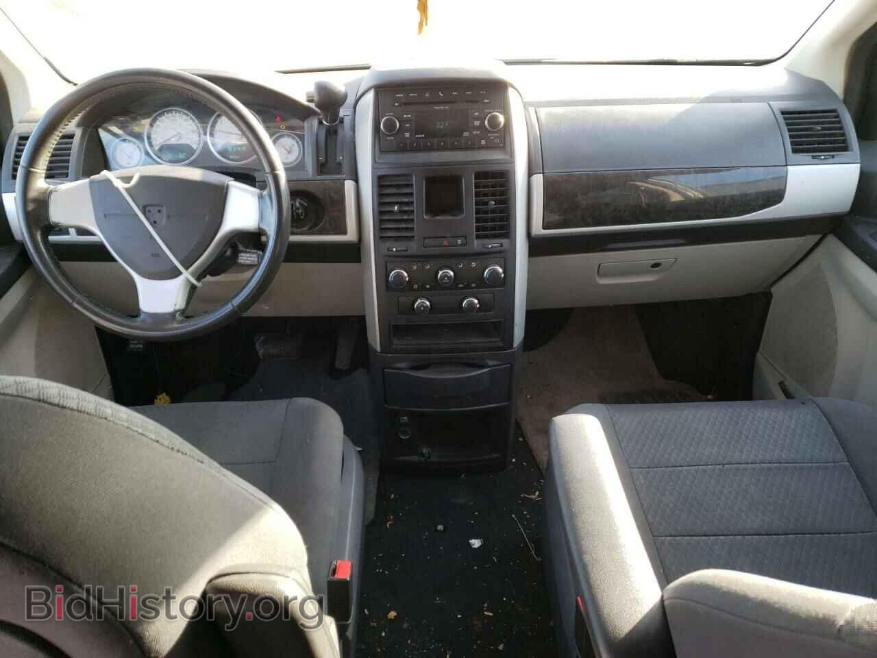 2010 DODGE CARAVAN - VIN: 2D4RN5D13AR247726 - Фото 8