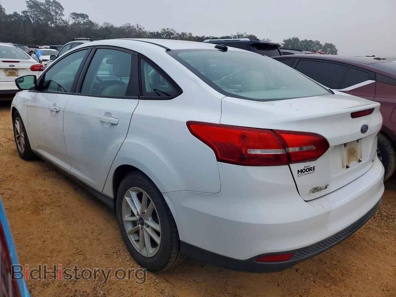 2018 FORD FOCUS - VIN: 1FADP3F27JL324821 - Photo 2
