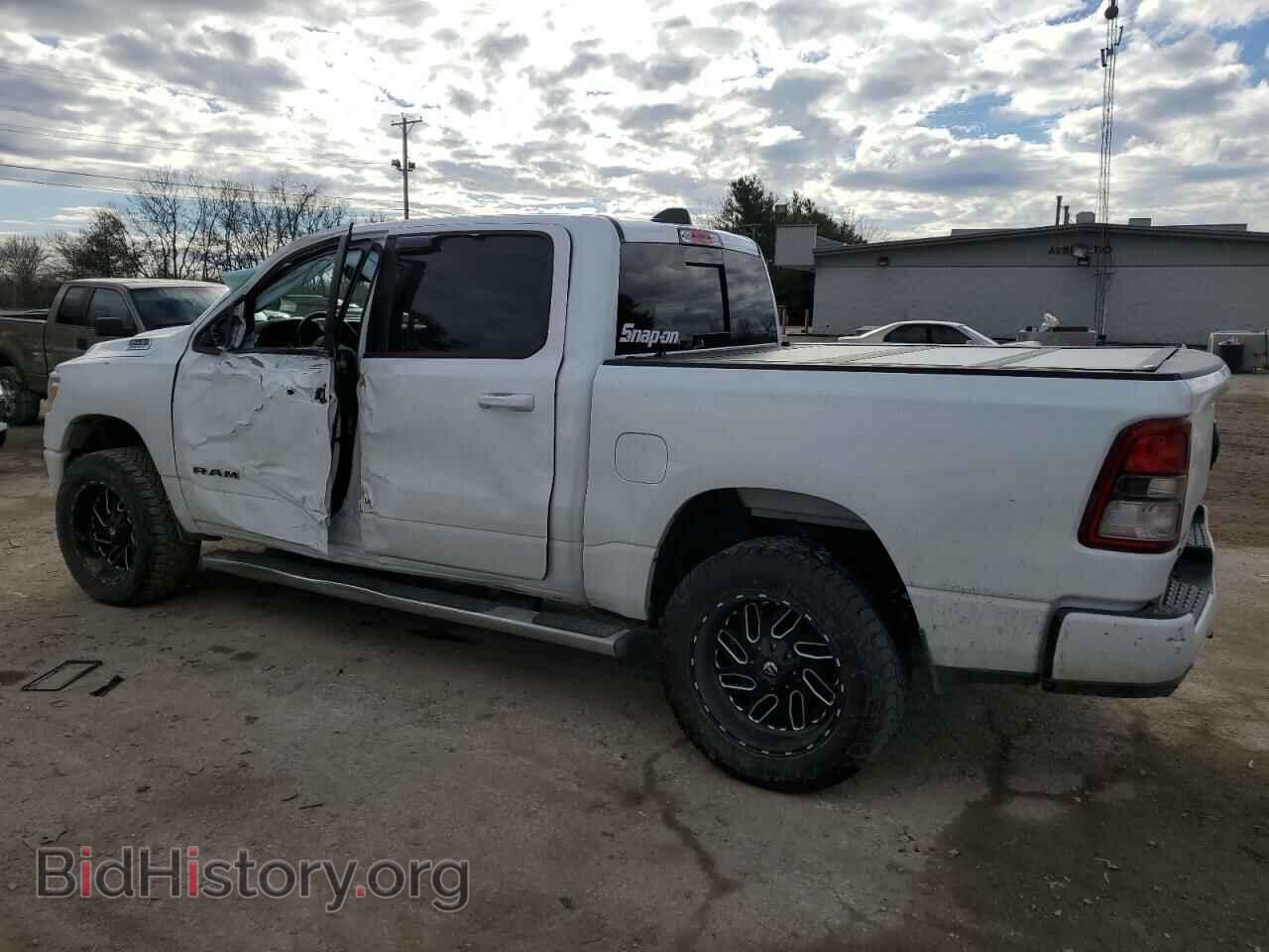 2019 RAM 1500 - VIN: 1C6SRFFT4KN676788 - Фото 2