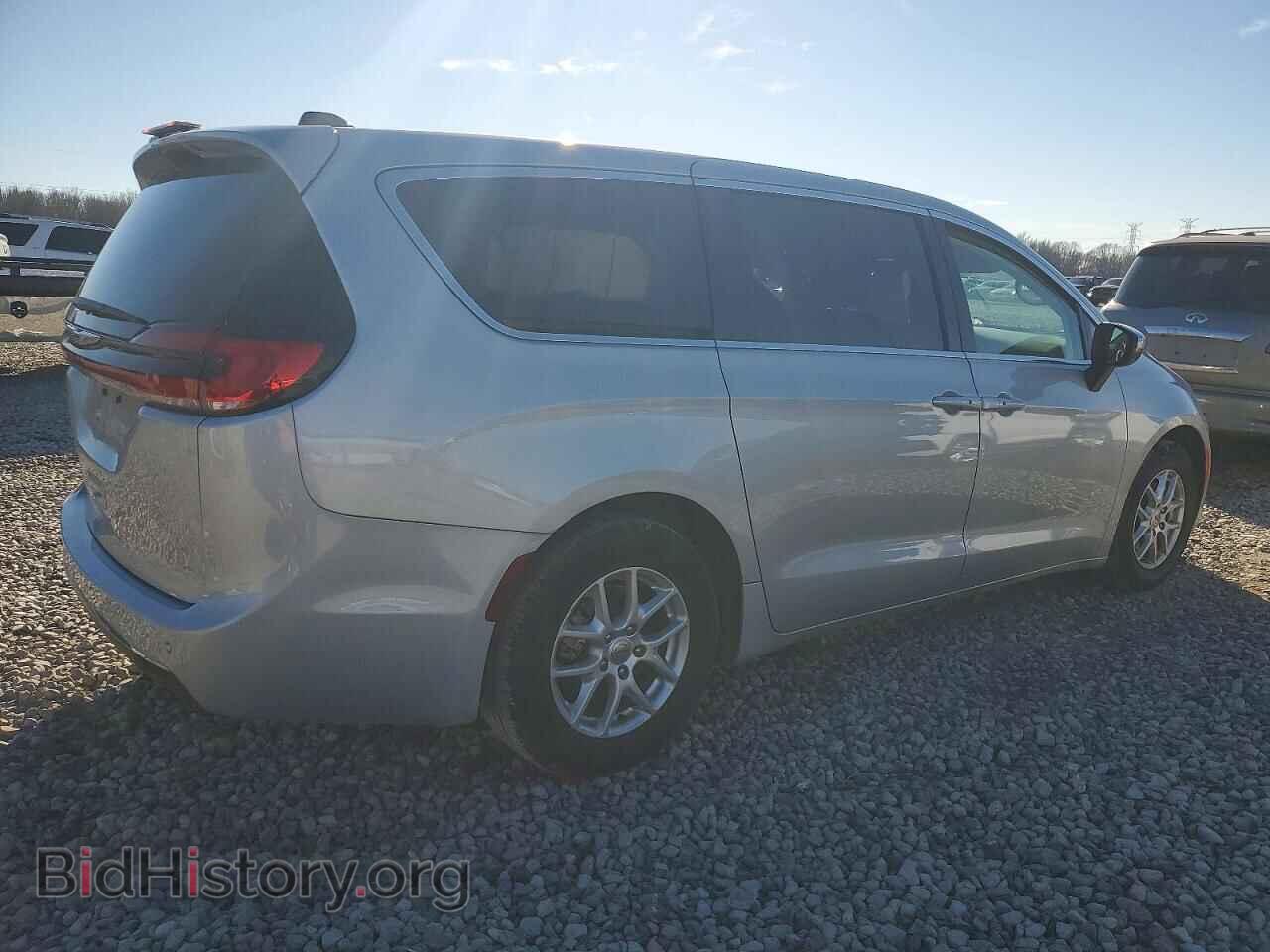 2023 CHRYSLER PACIFICA - VIN: 2C4RC1BG6PR594222 - Фото 3