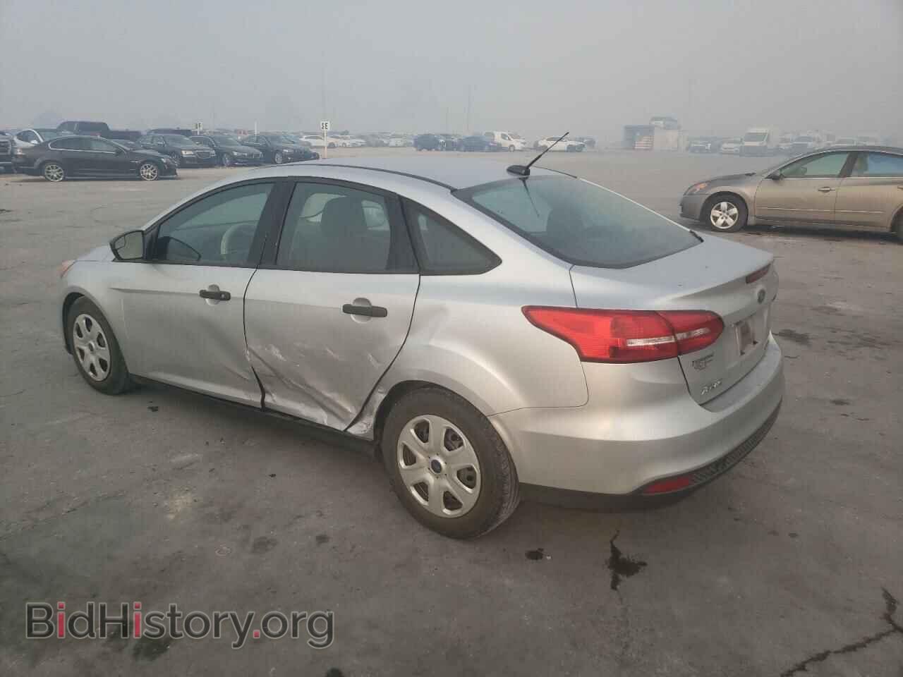 2016 FORD FOCUS - VIN: 1FADP3E25GL367886 - Фото 2