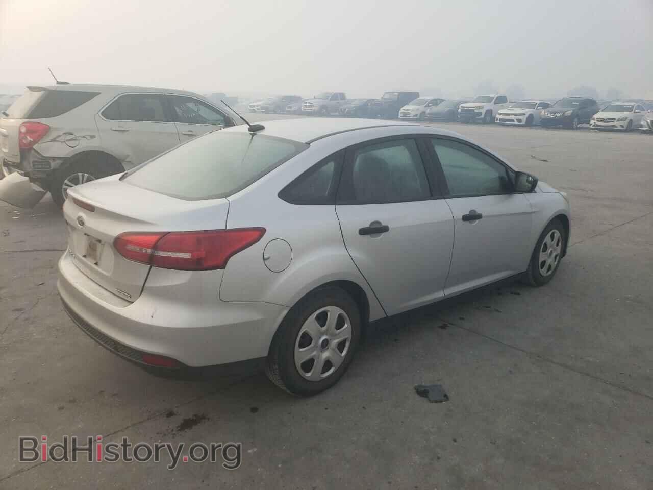2016 FORD FOCUS - VIN: 1FADP3E25GL367886 - Фото 3