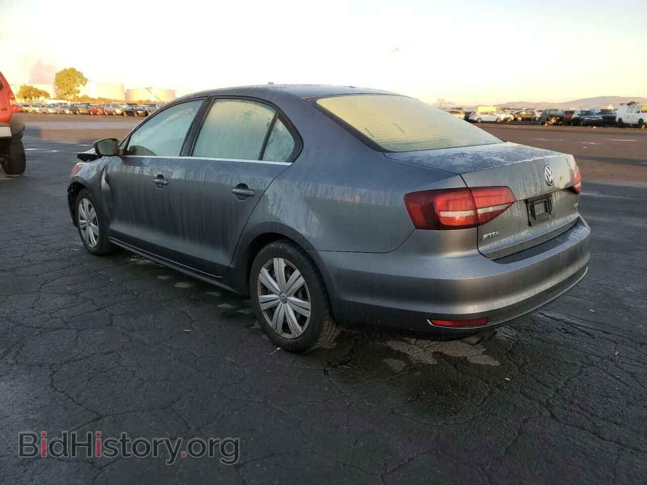 2017 VOLKSWAGEN JETTA - VIN: 3VW2B7AJ4HM361644 - Фото 2