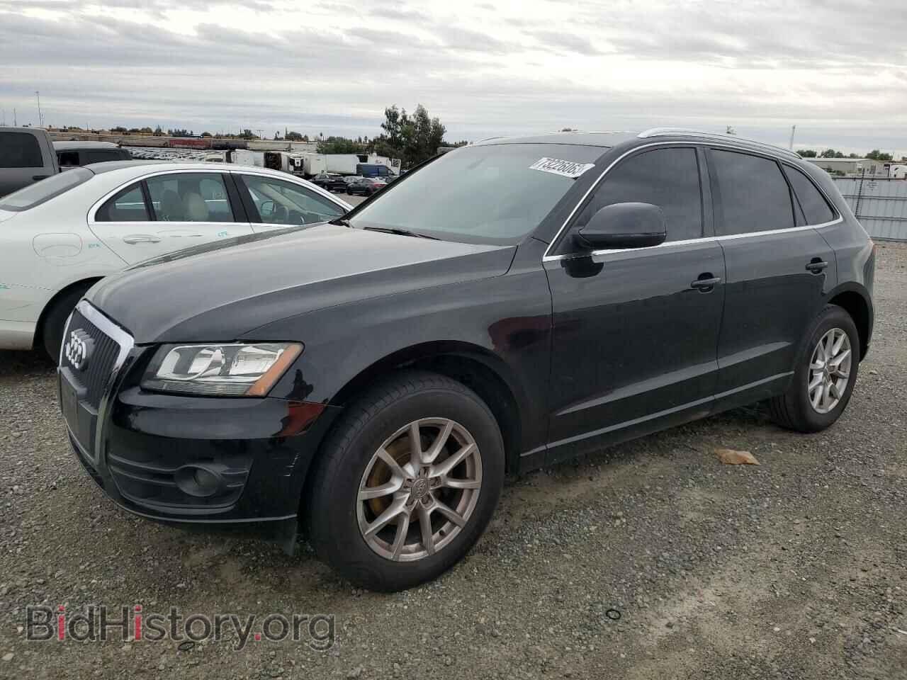 Фотография WA1CFAFP4BA060215 - AUDI Q5 2011