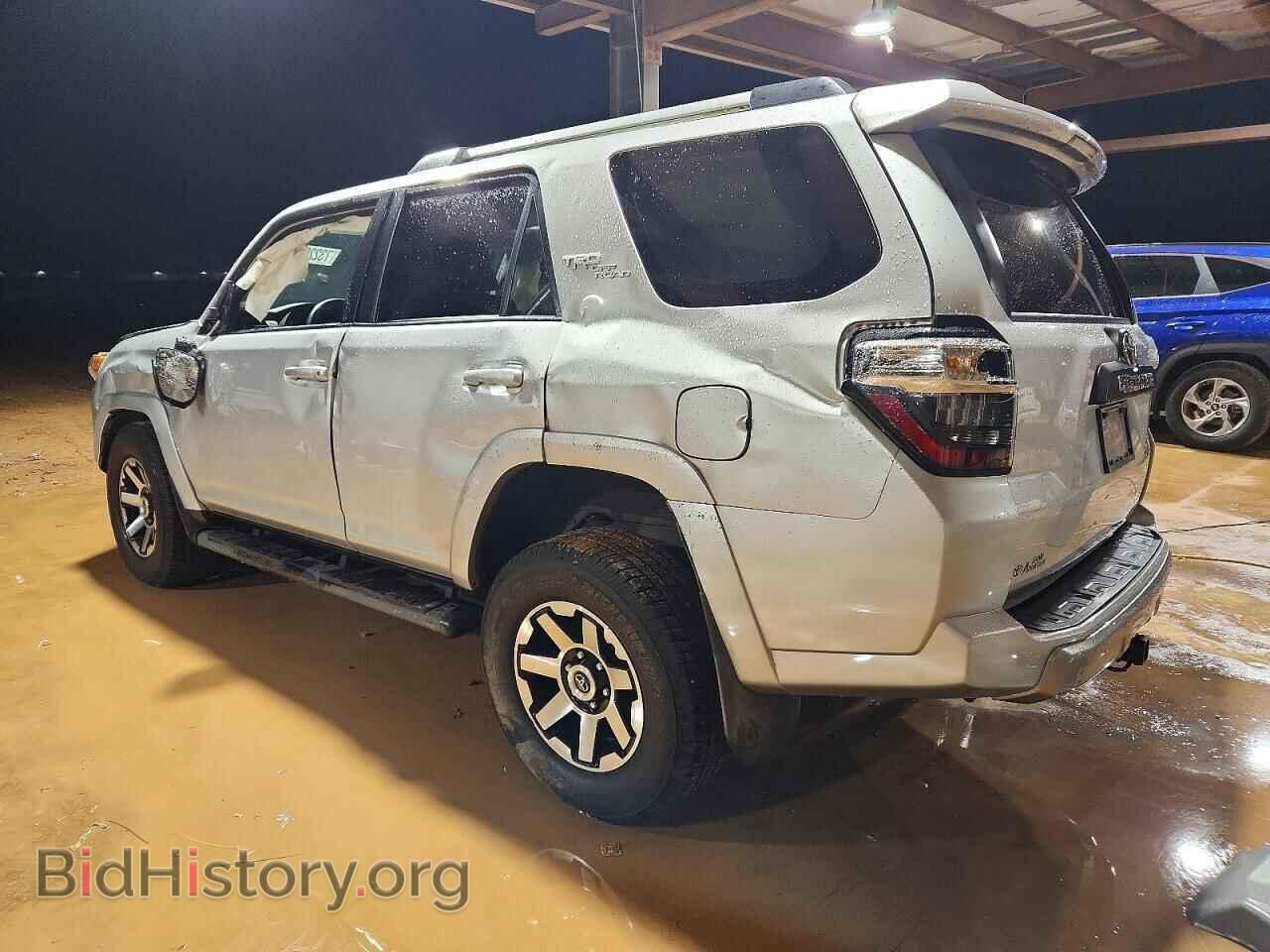 2017 TOYOTA 4RUNNER - VIN: JTEBU5JR6H5440323 - Фото 2