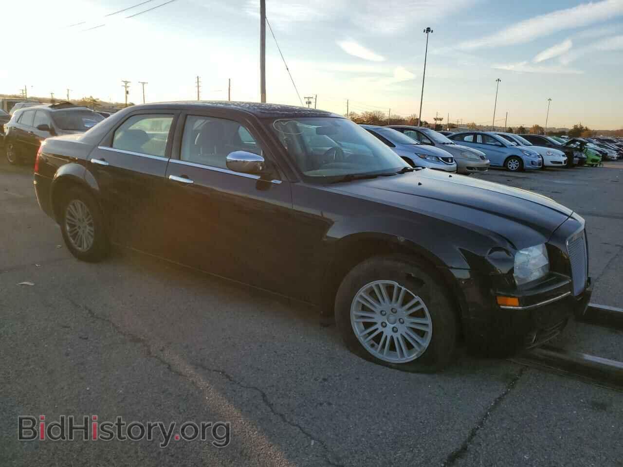 2010 CHRYSLER 300 - VIN: 2C3CA4CD8AH105161 - Фото 4