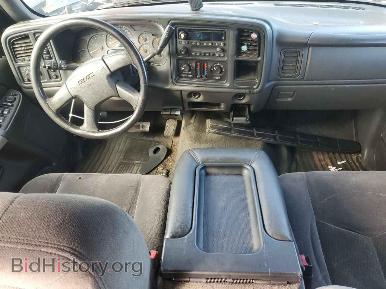 2006 GMC SIERRA - VIN: 2GTEK13TX61133972 - Photo 8